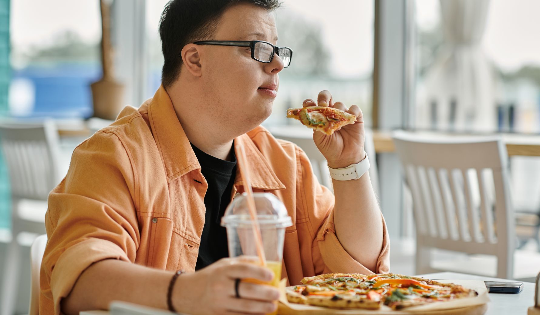 Disturbi alimentari negli adolescenti: come supportare una relazione sana con il cibo